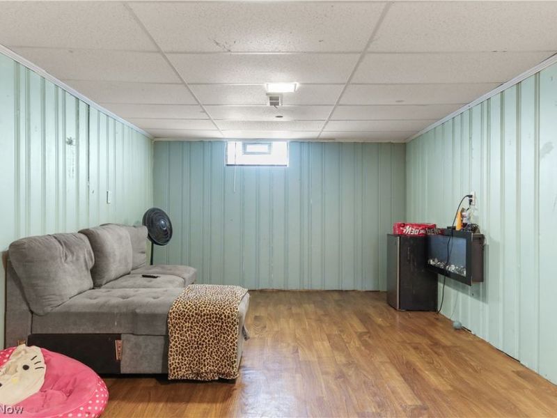 1043 Slosson Street , Akron, OH 44320 Photo 33