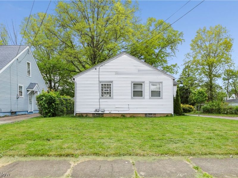 1043 Slosson Street, Akron, OH 44320 Photo 37