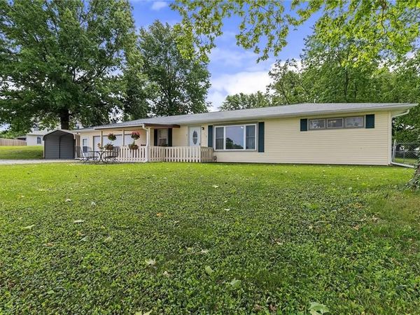 713 S Camden Street, Richmond, MO 64085
