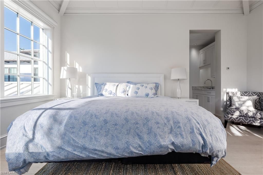 912 9th Ave S, Naples, FL 34102 Photo