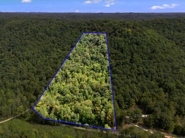 2047 Hatchers Creek Road, Stanton, KY 40380