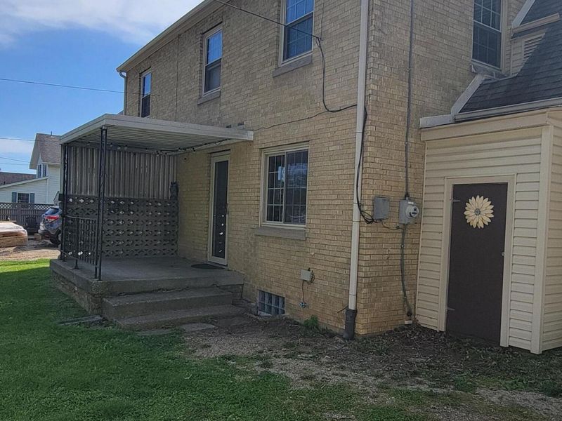 28 S 33rd Street , Newark, OH 43055 Photo 3
