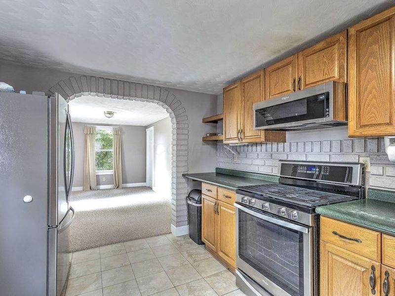 19 Mansfield Avenue , Mount Vernon, OH 43050 Photo 6