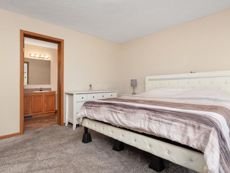 4780 Huggins Road , Zanesville, OH 43701 Photo 17