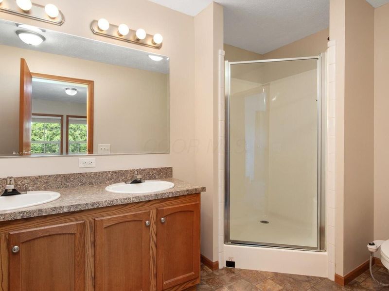 4780 Huggins Road , Zanesville, OH 43701 Photo 19