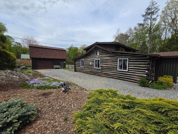 103 Cherry Ridge Rd, West Milford, NJ 07421