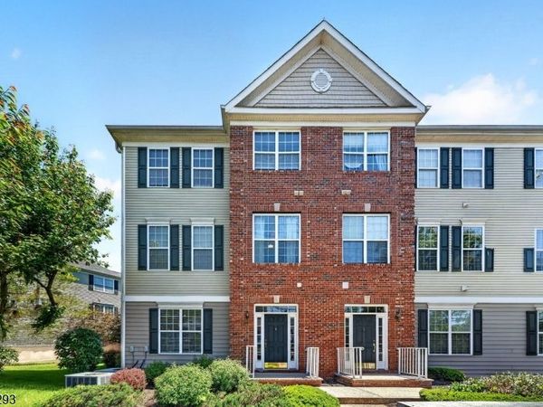 39 Liberty Way, South Bound Brook, NJ 08880