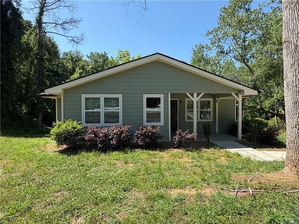 9549 Highway 166 , Winston, GA 30187
