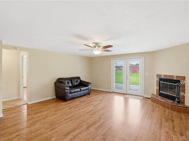 6824 Laurelview Drive, Huber Heights, OH 45424 Photo 15