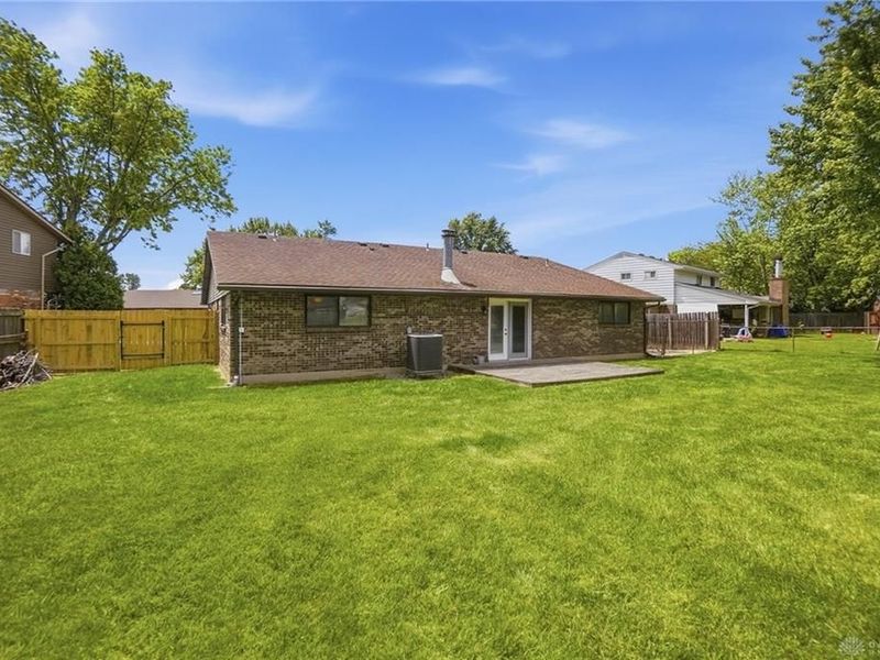 6824 Laurelview Drive, Huber Heights, OH 45424 Photo 25