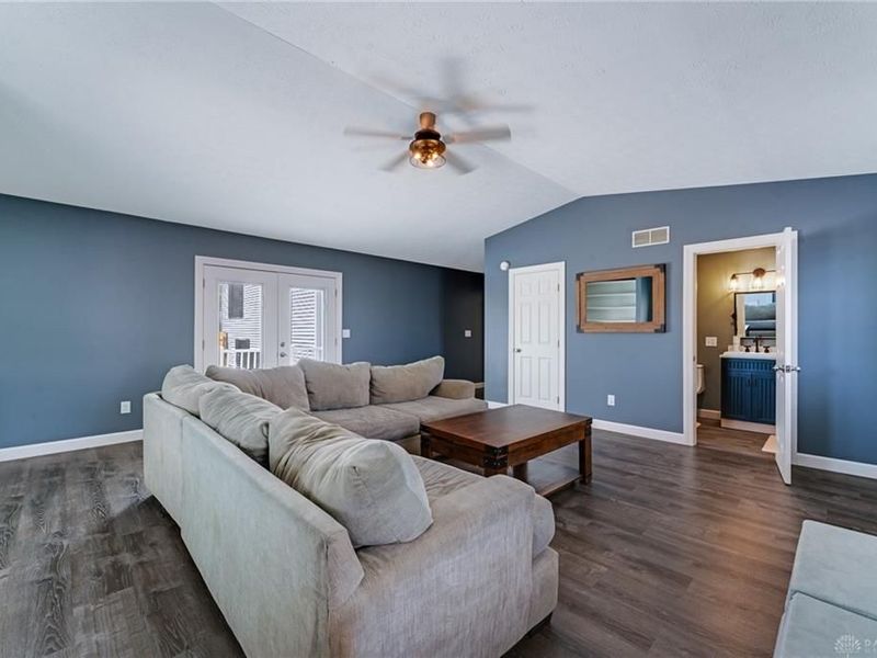 50 E Ellis Drive, Waynesville, OH 45068 Photo 10