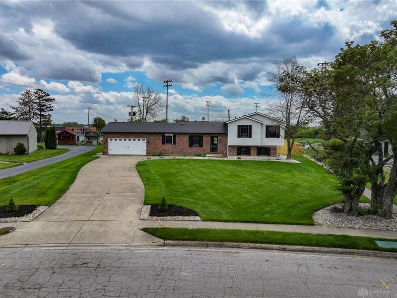 50 E Ellis Drive, Waynesville, OH 45068 Photo 3