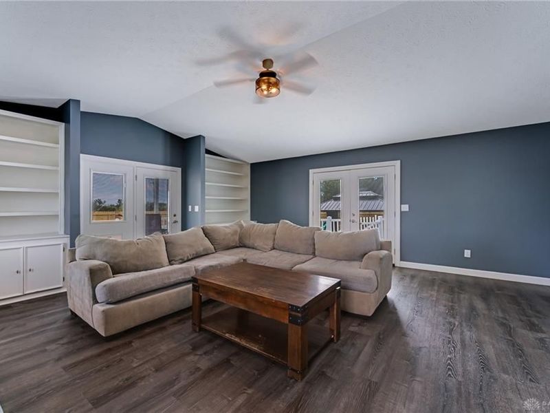 50 E Ellis Drive, Waynesville, OH 45068 Photo 9