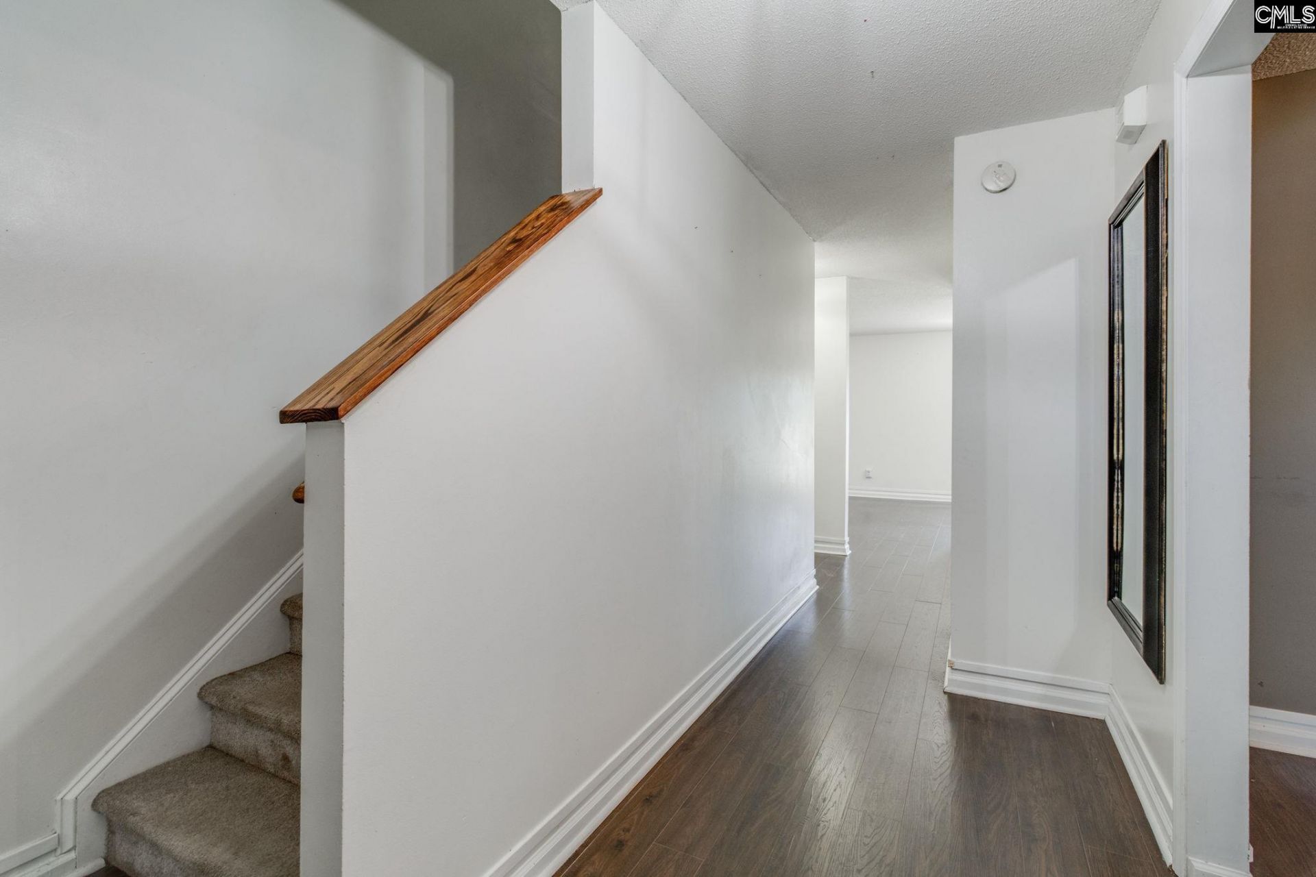169 Fox Grove Circle  Photo 5