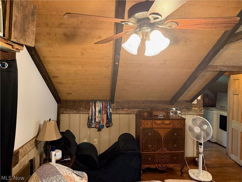 11811 Gaston Road, Negley, OH 44441 Photo 32
