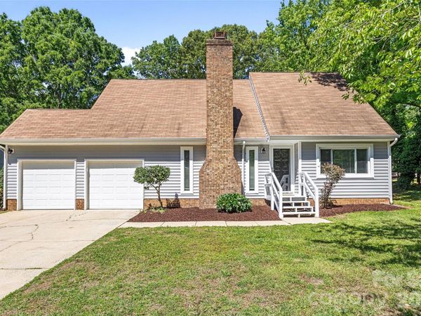 9526 Fairway Ridge Road , Charlotte, NC 28277