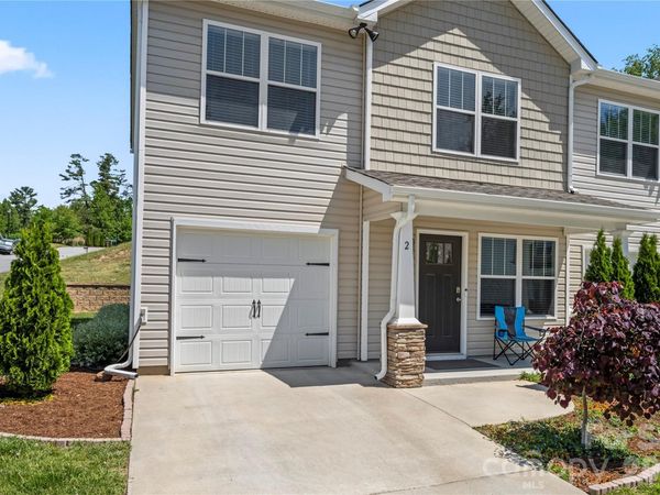 2 Chambers Garden Drive , Arden, NC 28704
