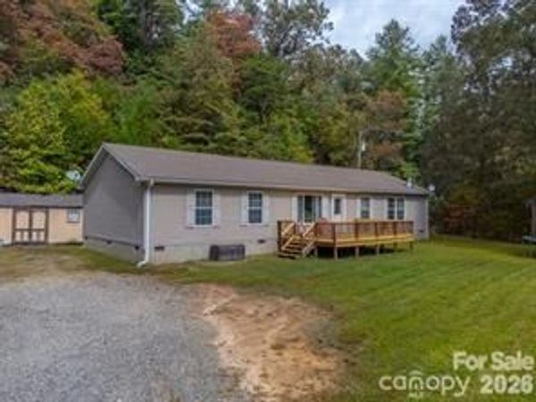 179 Fresh Water Ridge , Whittier, NC 28789