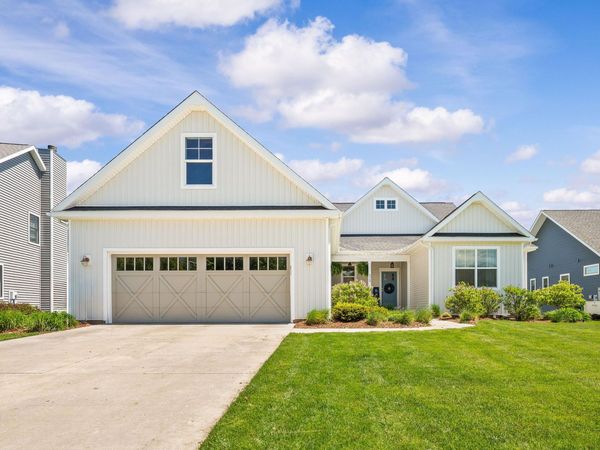 529 Dunewood, St. Joseph, MI 49085