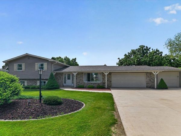 6689 Highland Drive, Windsor, WI 53598