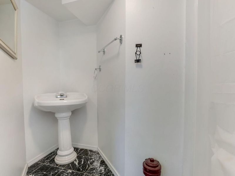 2734 Wellesley Road, Columbus, OH 43209 Photo 34