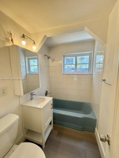 7445 Harding Ave , Unit 112, Miami Beach, FL 33141 Photo