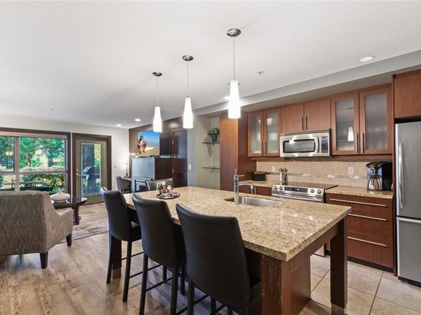 1175 Resort Dr , Unit 212 (SA1), Parksville, BC V9P 2E3