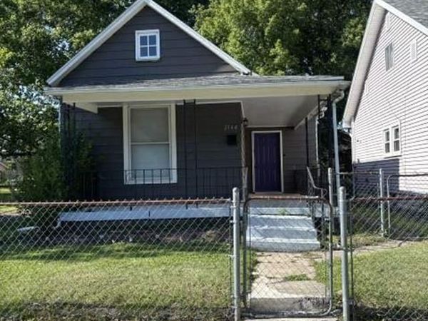 2144 Spruce Street, Terre Haute, IN 47807