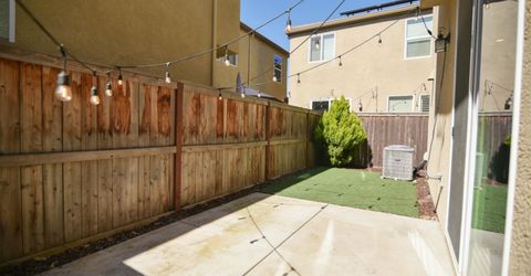 9941 Del Surf Ln, Elk Grove, CA 95757 Photo