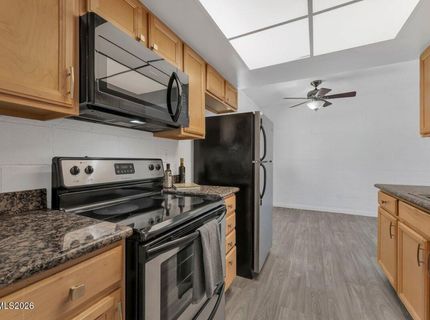 140 Griswold Way, Unit C, Reno, NV 89503 Photo