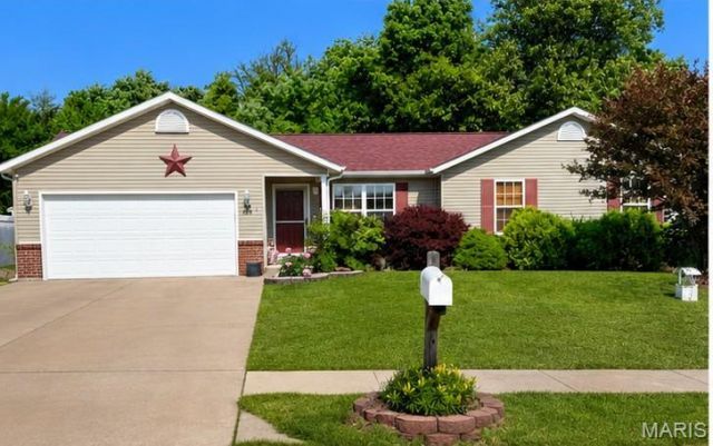 1025 Cambden Yard Drive , Warrenton, MO 63383 Main Photo