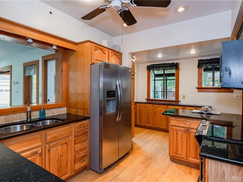 142 Greenmount Boulevard, Oakwood, OH 45419 Photo 11