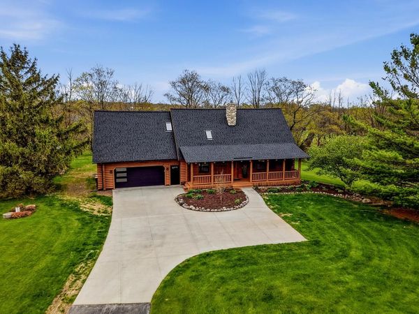 N7479 Willow ROAD, Plymouth, WI 53073