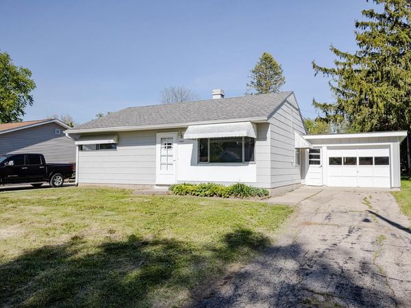 1409 10th STREET, Watertown, WI 53094