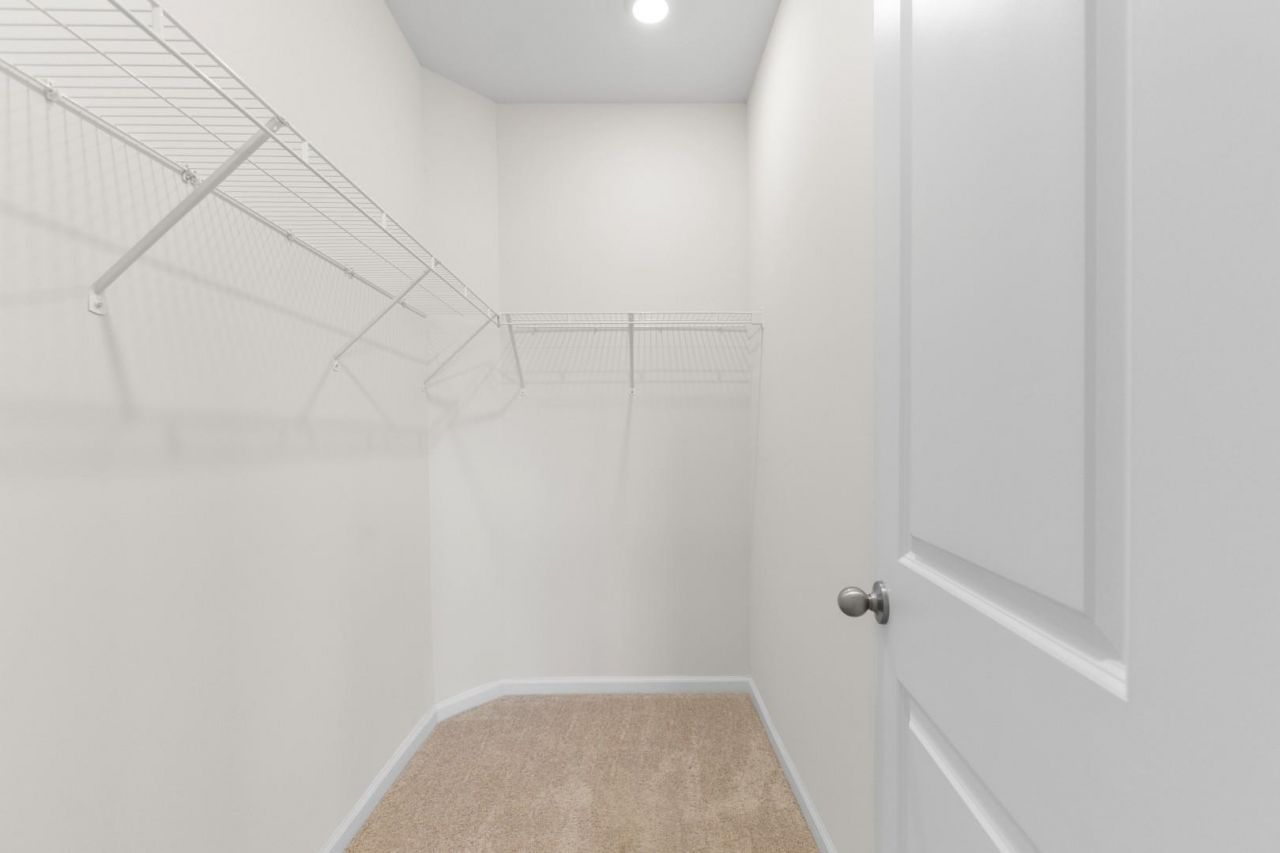 3120 Bells Lake Circle  Photo 16