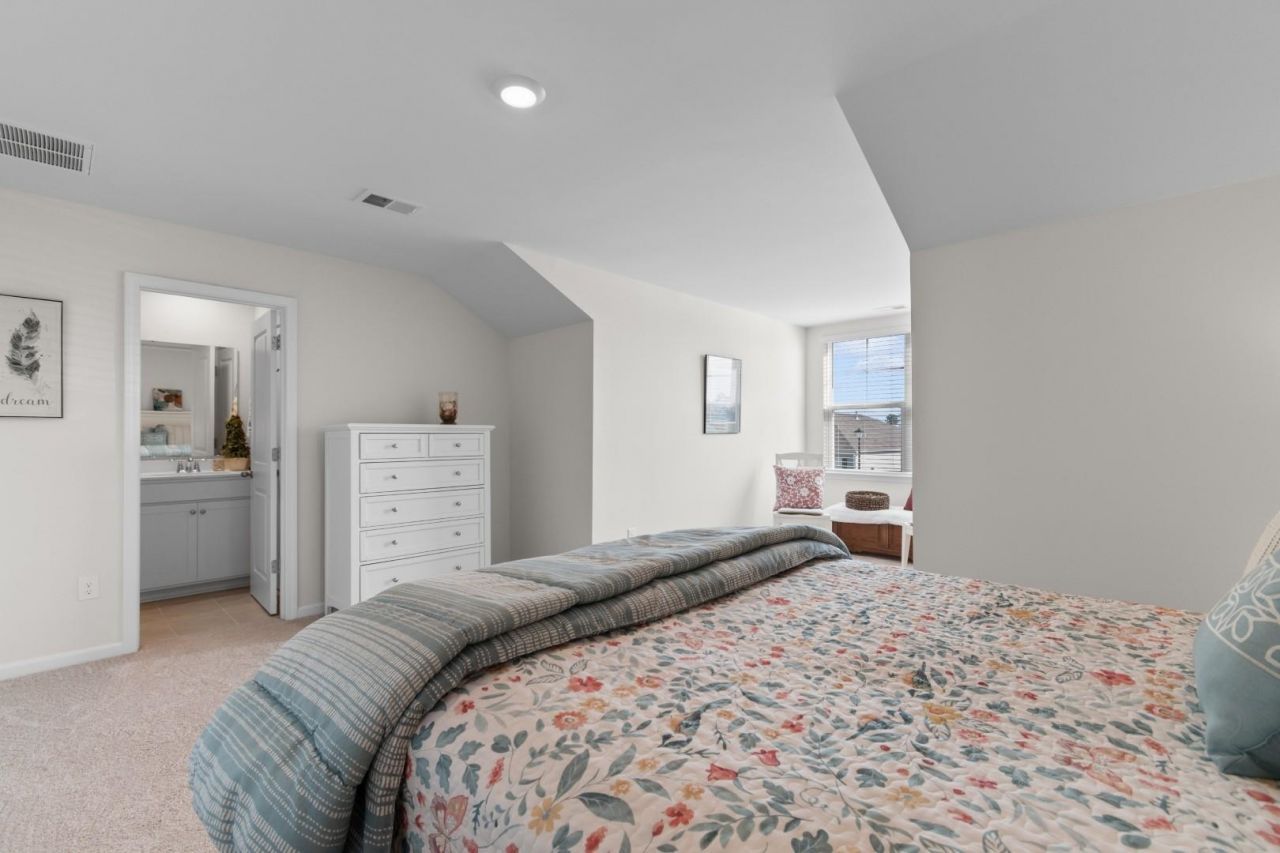 3120 Bells Lake Circle  Photo 17