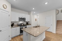 3120 Bells Lake Circle  photo 4
