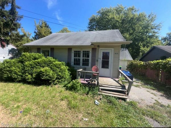 1815 Mack Road , Buena Vista Twp, MI 48601