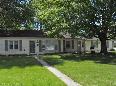 1843 Lathers Street, Garden City, MI 48135