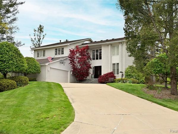 3202 Shadydale Court, West Bloomfield Twp, MI 48323