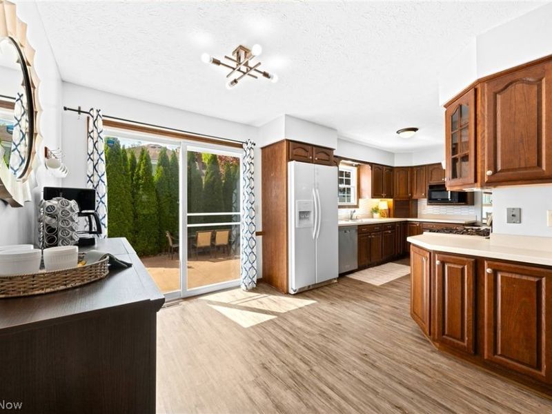 2338 Plymouth Lane, Cuyahoga Falls, OH 44221 Photo 14