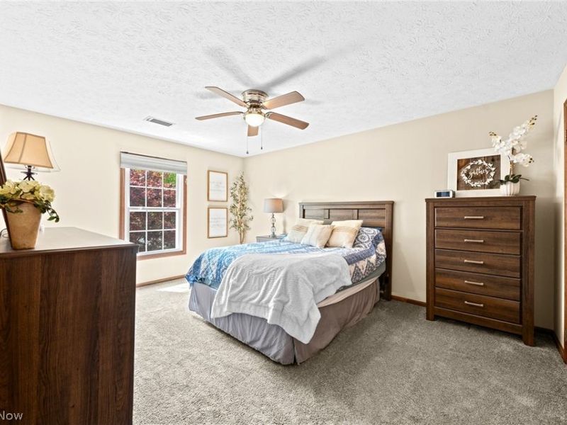 2338 Plymouth Lane, Cuyahoga Falls, OH 44221 Photo 22