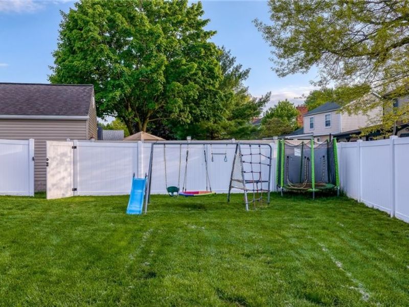 2338 Plymouth Lane, Cuyahoga Falls, OH 44221 Photo 35
