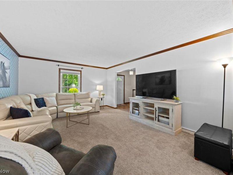 2338 Plymouth Lane, Cuyahoga Falls, OH 44221 Photo 5