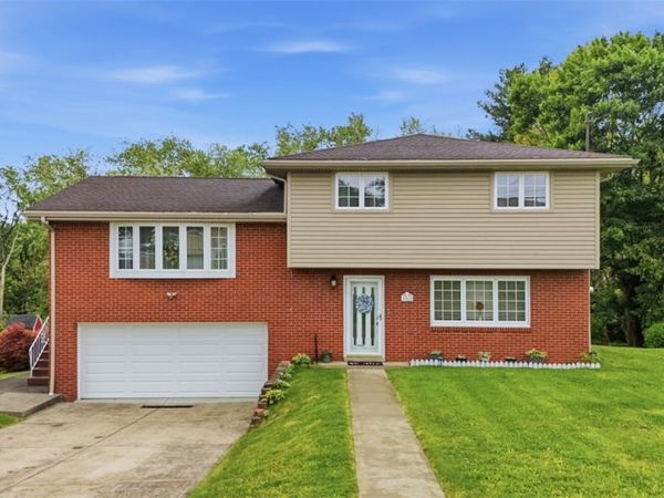 91 Bellview Cir, Mc Kees Rocks, PA 15136
