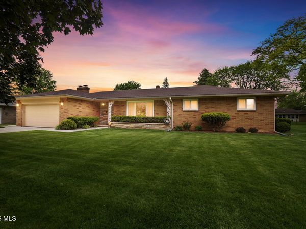 3554 Whitegate Drive, Toledo, OH 43607
