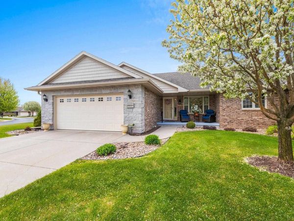 1031 MISTY MEADOW CIRCLE, De Pere, WI 54115