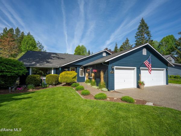 8417 N Stonehaven DR , Hayden, ID 83835
