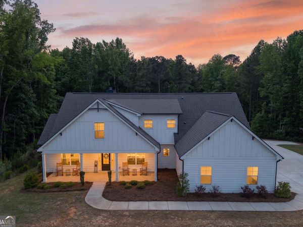 1764 Luther Bailey Road, Senoia, GA 30276