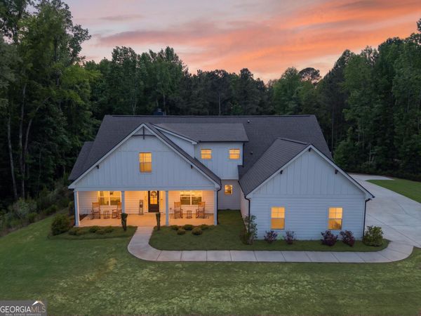 1764 Luther Bailey Road, Senoia, GA 30276